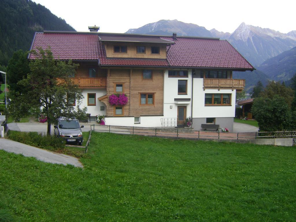 Haus Sonnegg Hotel Finkenberg Exterior foto